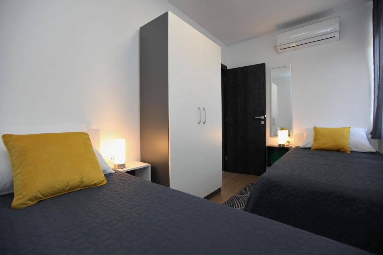 Apartmani Ive تروغير المظهر الخارجي الصورة