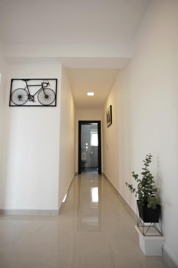 Apartmani Ive تروغير المظهر الخارجي الصورة