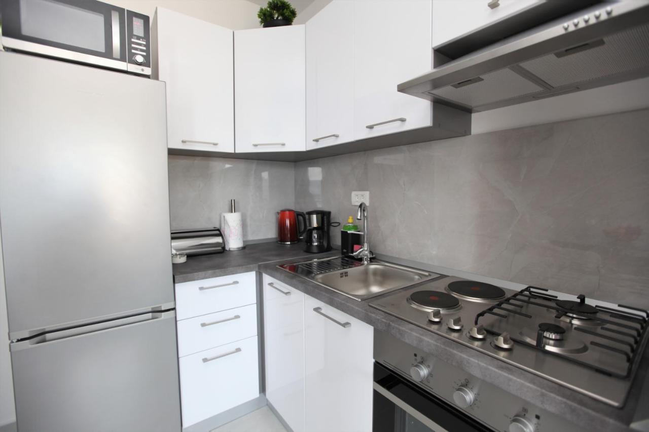 Apartmani Ive تروغير المظهر الخارجي الصورة